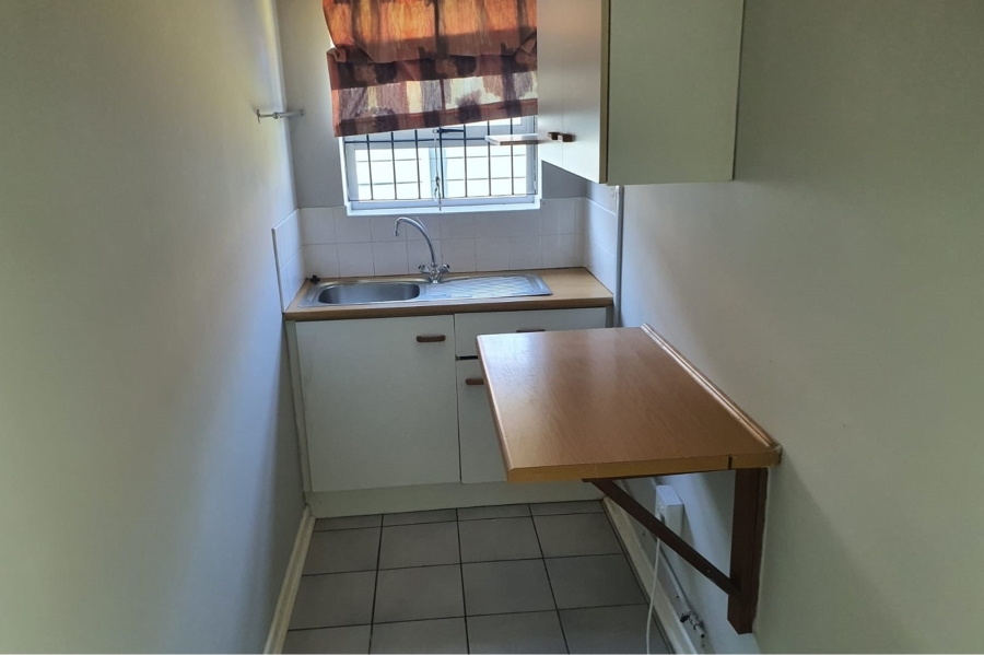 To Let commercial Property for Rent in Newton Park Eastern Cape
